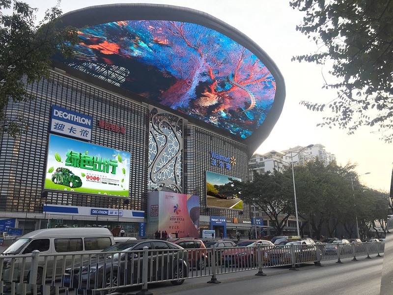 全彩led透明屏主要應(yīng)用在哪些地方？