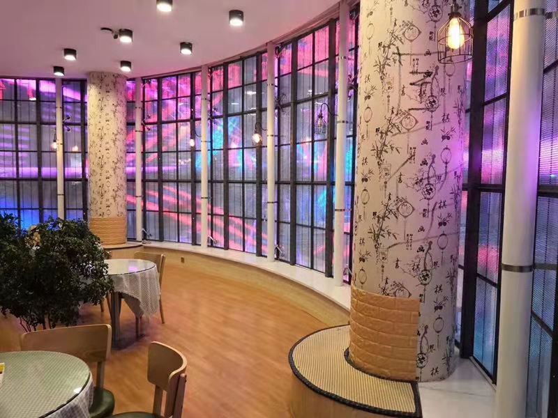 全彩led透明屏價格是多少錢？