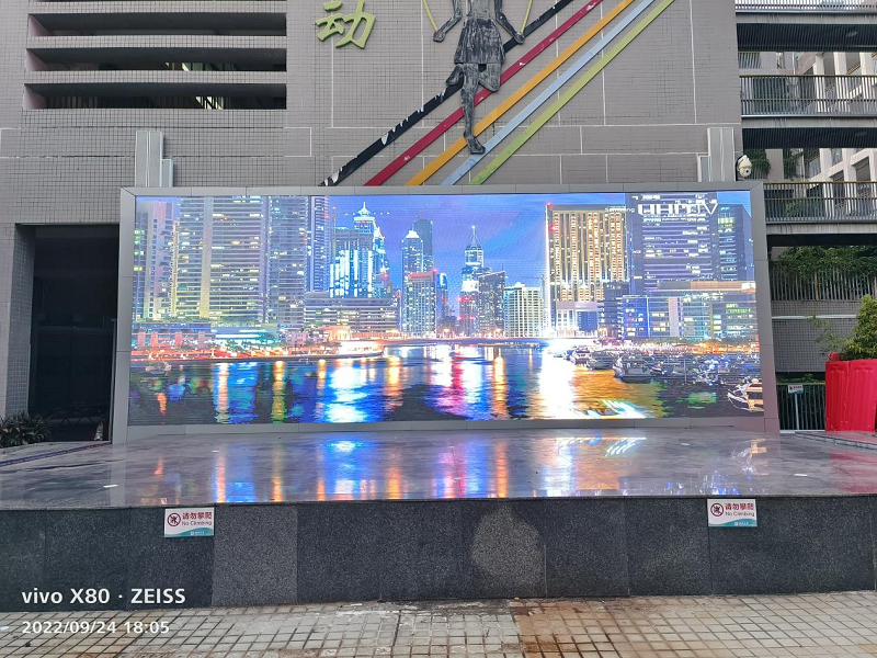 LED顯示屏COB和SMD封裝有什么區(qū)別？